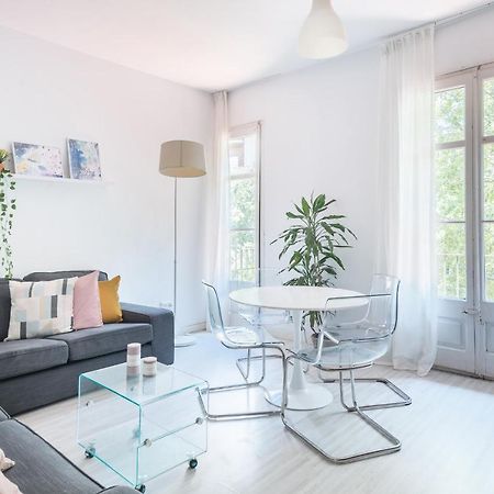 Spacious 3 Bed Apt In The Heart Of Sant Antoni برشلونة المظهر الخارجي الصورة