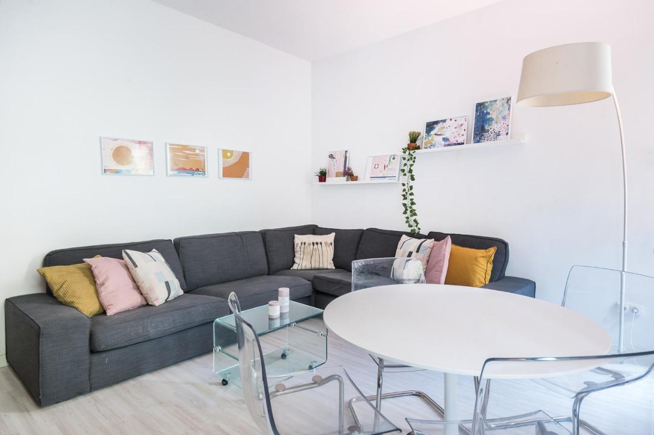 Spacious 3 Bed Apt In The Heart Of Sant Antoni برشلونة المظهر الخارجي الصورة