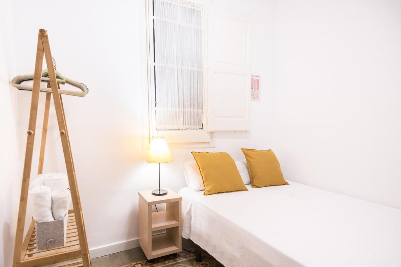 Spacious 3 Bed Apt In The Heart Of Sant Antoni برشلونة المظهر الخارجي الصورة